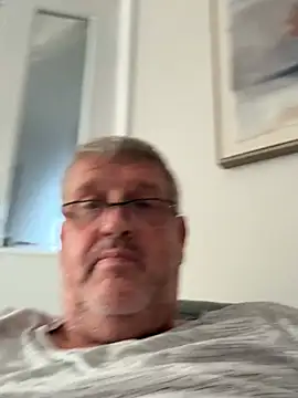Chat XXX ao vivo de Daddystrokes4u