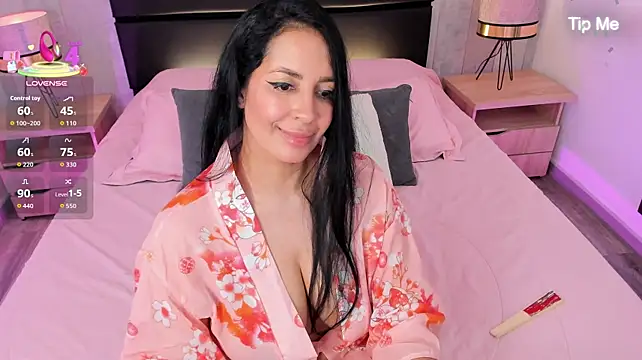 Chat +18 de Zamarax ao vivo