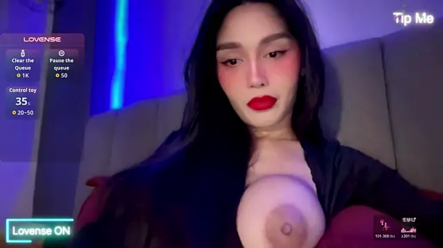 UrCravings 现场XXX聊天