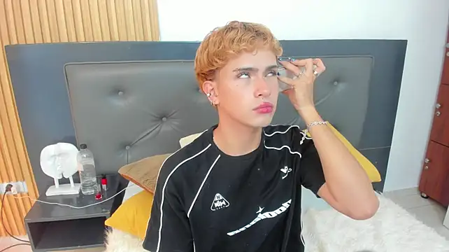 RyanFox1 Live XXX-chat