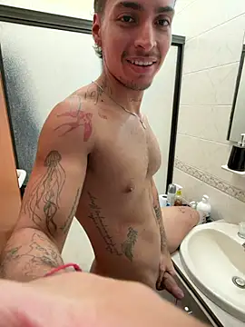 KAIRUIZ – Naživo XXX chat