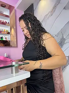 แชท XXX สดของ Nails_Lucia