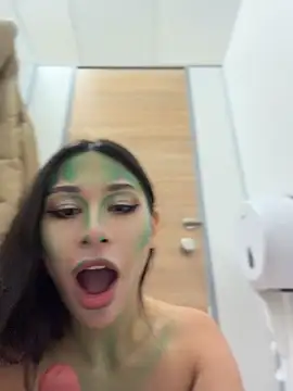 Aria51's Live XXX Chat