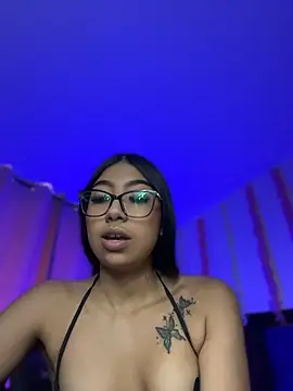Chat XXX ao vivo de chanell_ec