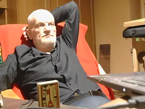 צ'אט XXX בשידור חי של 1973teacher