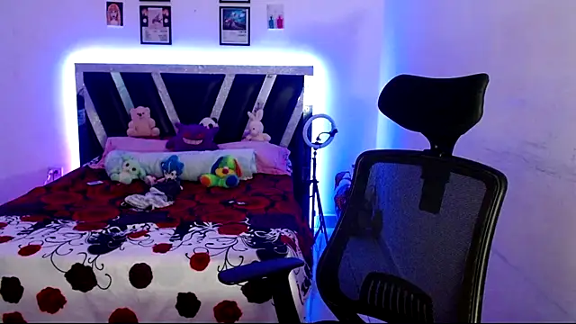 XXX chat uživo modela Sebasxxl12