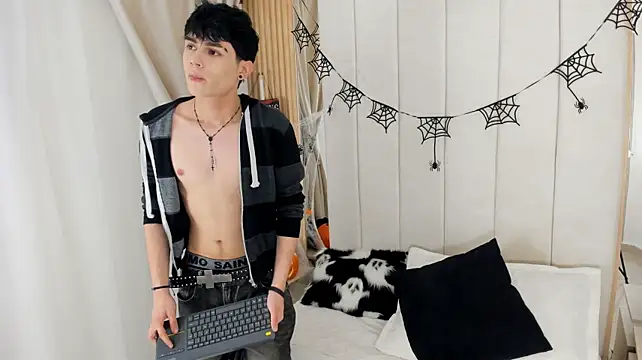 Alan__brook Live XXX-chat