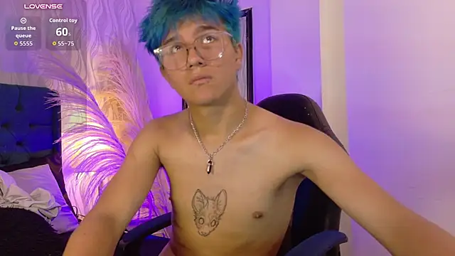 Chatroom XXX en direct de Salem__blue