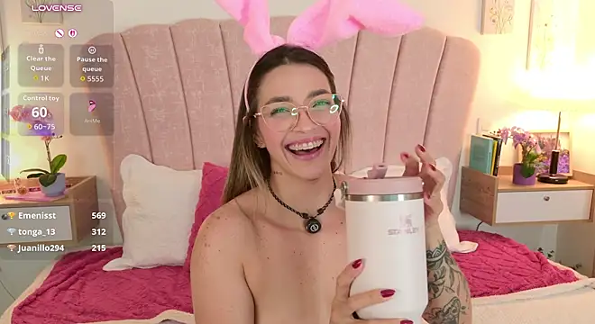 ClaradelMar's Live XXX Chat