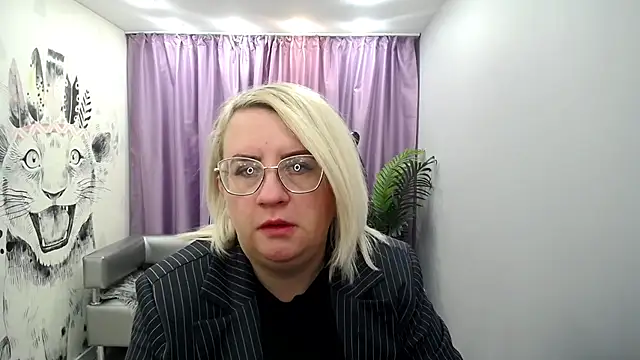 VixenVibe_ Live XXX-Chat