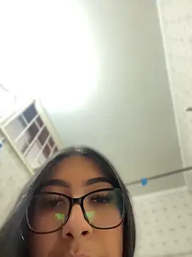 Онлайн чат XXX chanell_ec
