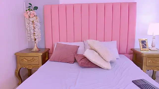 XXX chat uživo modela VictoriaBellar