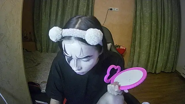 Avi_Lin Chat XXX live