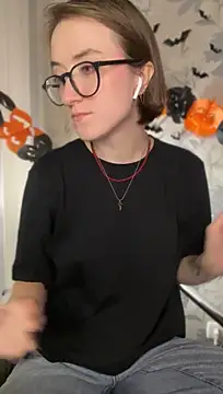 Онлайн чат XXX Nia_Rain