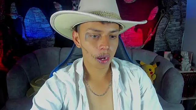 Chat +18 de ryanmilk_ ao vivo