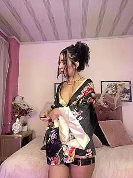Онлайн чат XXX siennalorens_