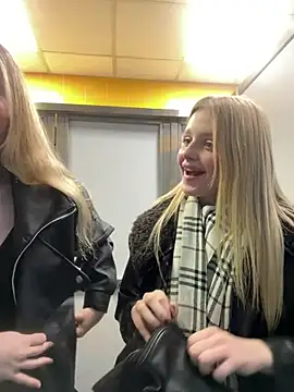 SiaLater XXX чат на живо