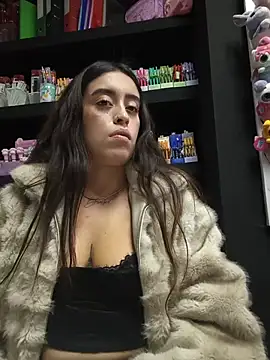 MissNyraSecretn Live XXX chat