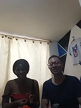 Онлайн чат XXX ashantii_and_alejo