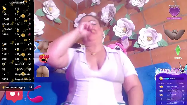 Онлайн чат XXX IngritBitch
