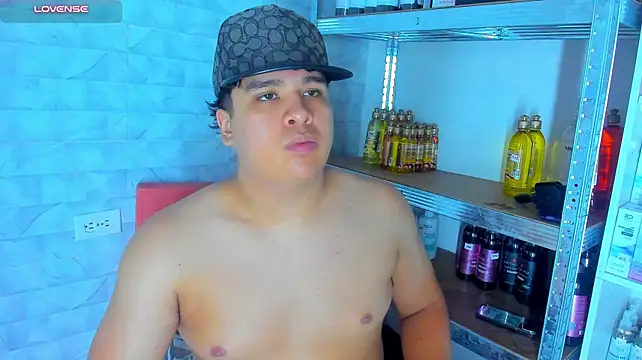 Naim_Bennetsex's Webcam Show