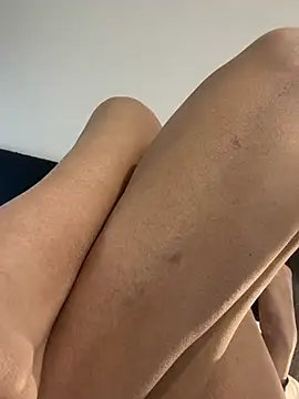 Онлайн чат XXX Liyah_19