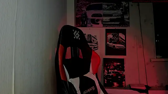 Онлайн чат XXX Holy_Mistress_S