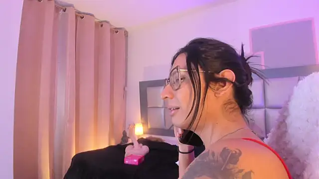 Онлайн чат XXX Maddie_Ray