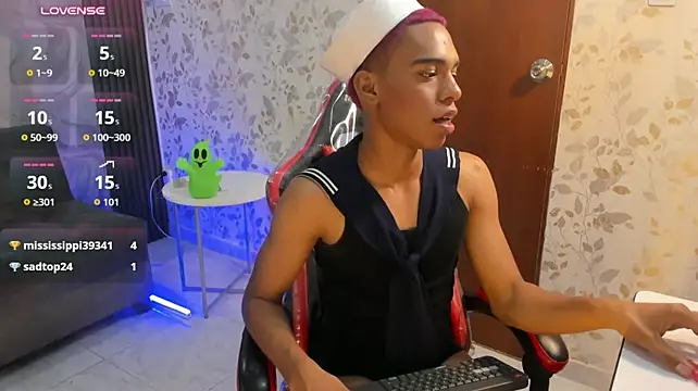 צ'אט XXX בשידור חי של luccas_lowee
