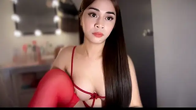Expensive_Chloe's Live XXX Chat