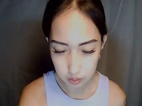 Chat +18 de XXnaughty_08XX ao vivo