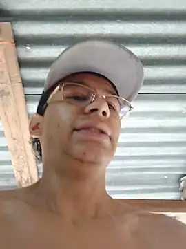 Chatroom XXX en direct de flaco_vergoon