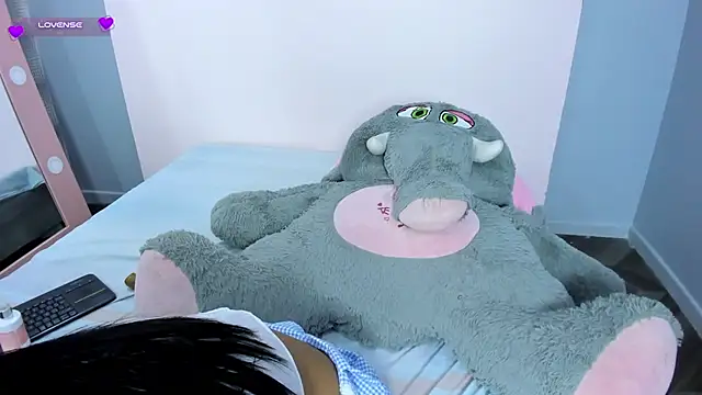Онлайн чат XXX Michelle_Vixen