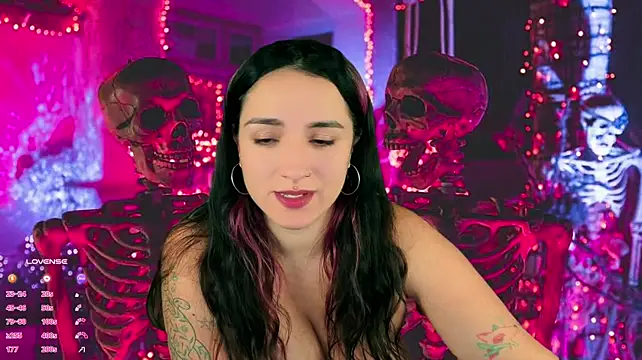 Daphne_Moss – Naživo XXX chat