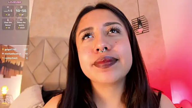 kailinmoonx Adlı Modelin Canlı XXX Sohbeti