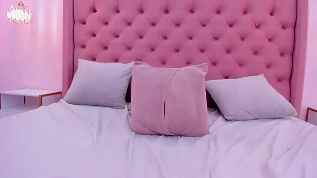 chloelis_'s Live XXX Chat