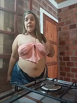 wiyimari2's Live XXX Chat