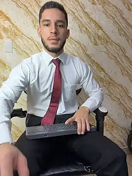 axel_tone's Live XXX Chat
