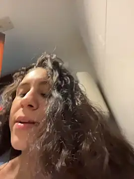 Онлайн чат XXX shery_milk