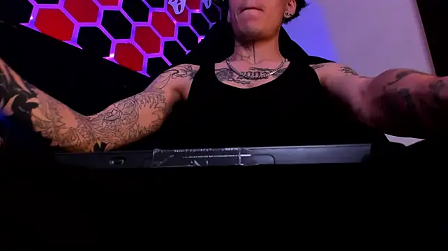 Black_Sshadow Chat XXX in diretta