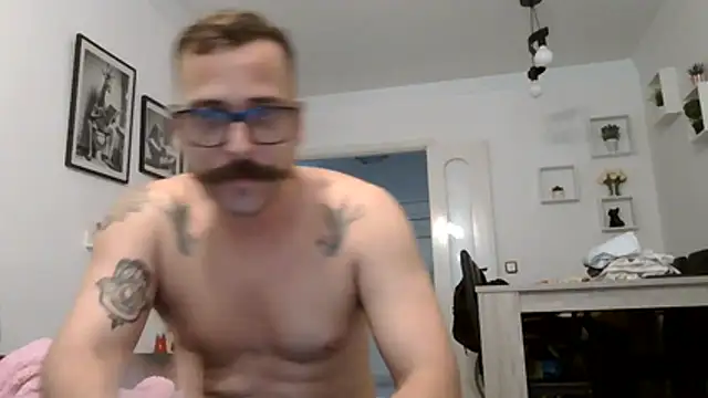 yanick931's Live XXX Chat