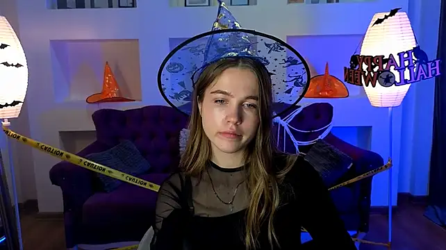 Онлайн чат XXX LoveXLexi