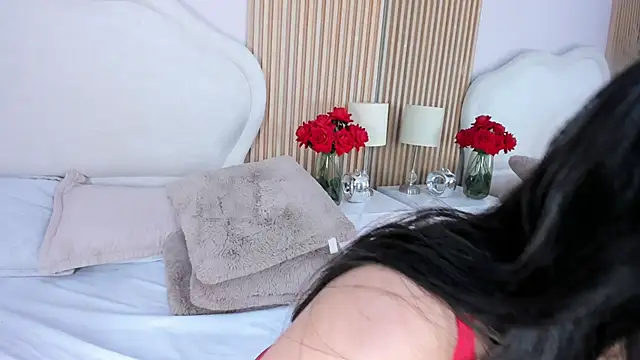 Ema_Sky_'s Live XXX Chat