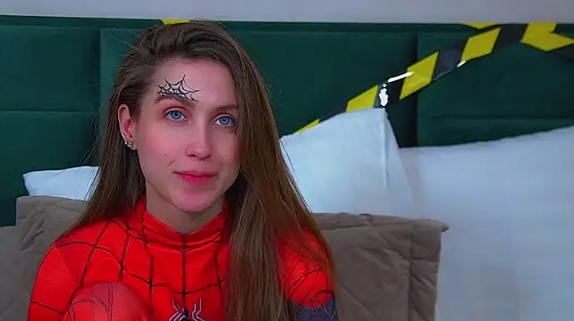 Онлайн чат XXX HaileyArdens