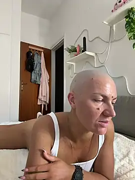 PaulinaSchubert1's Live XXX Chat