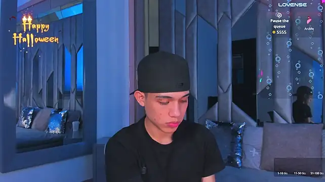Czat XXX na żywo – Sebax_Young