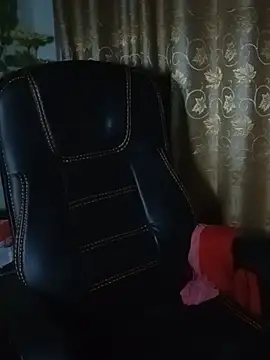 Онлайн чат XXX Porimoni22