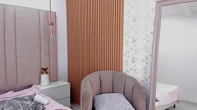 Онлайн чат XXX Grasy_Benty