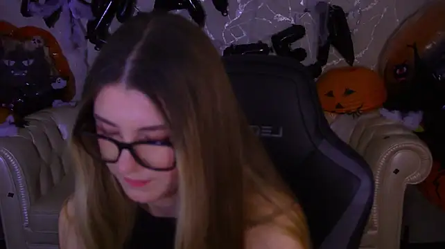 XXX chat uživo modela Lissaa_Moon