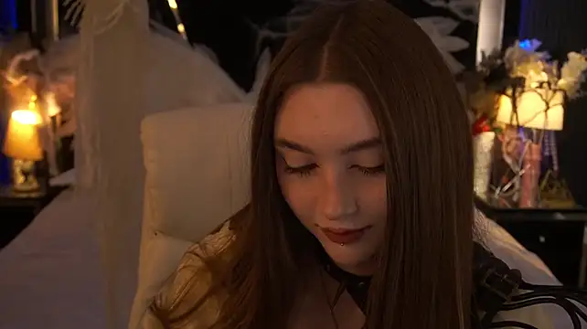 Dark_Brii's Live XXX Chat